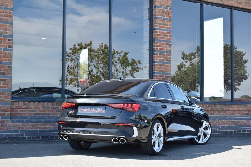 Audi Audi S3 view 2