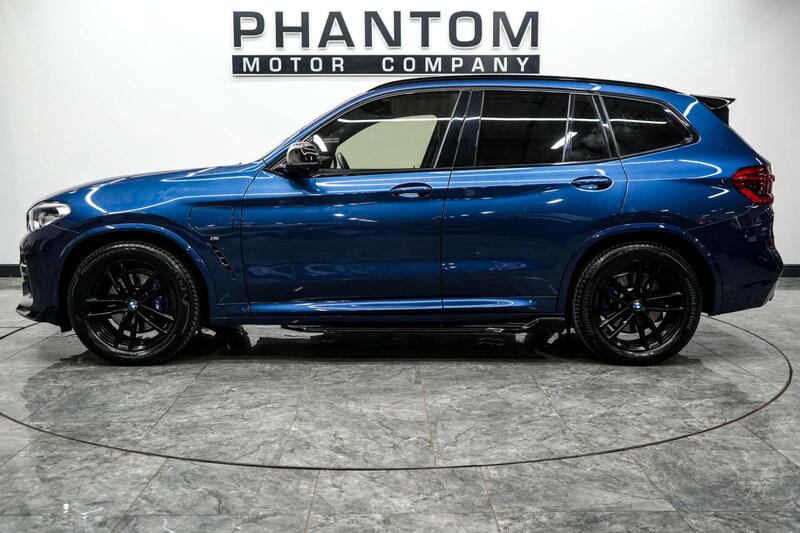 BMW X3 view 3