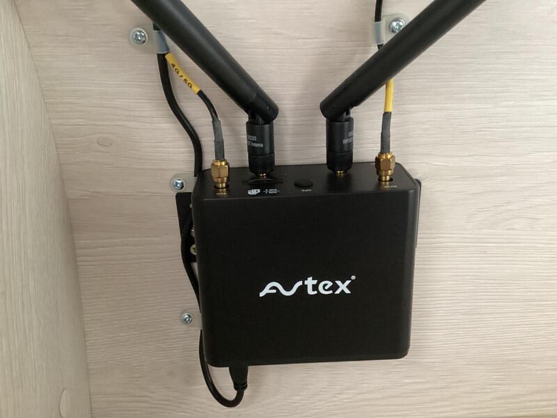 Auto-Sleepers Warwick XL — image 23