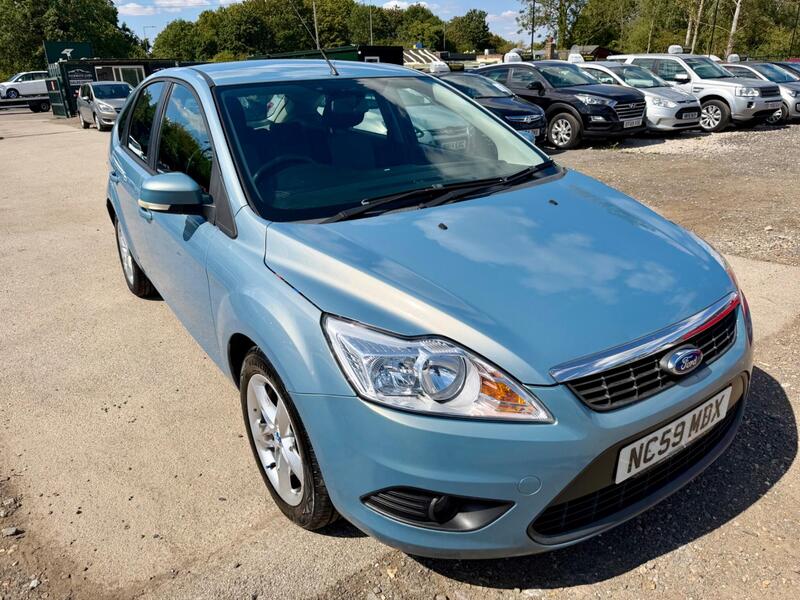 Ford Focus view 7