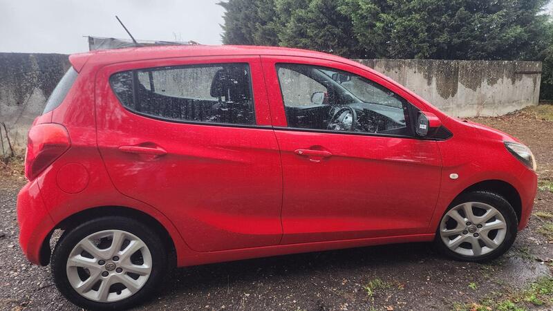 2015 Vauxhall Viva — photo 12
