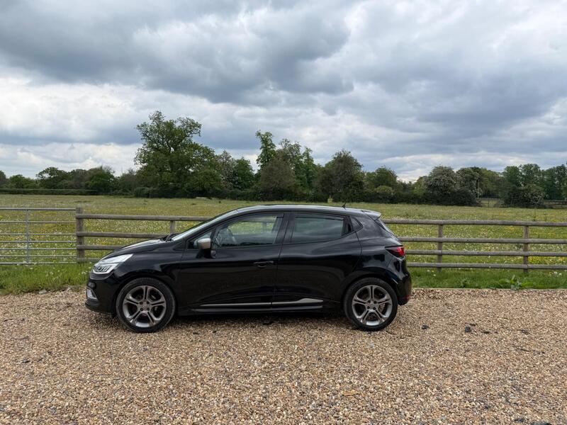 Renault Clio view 4