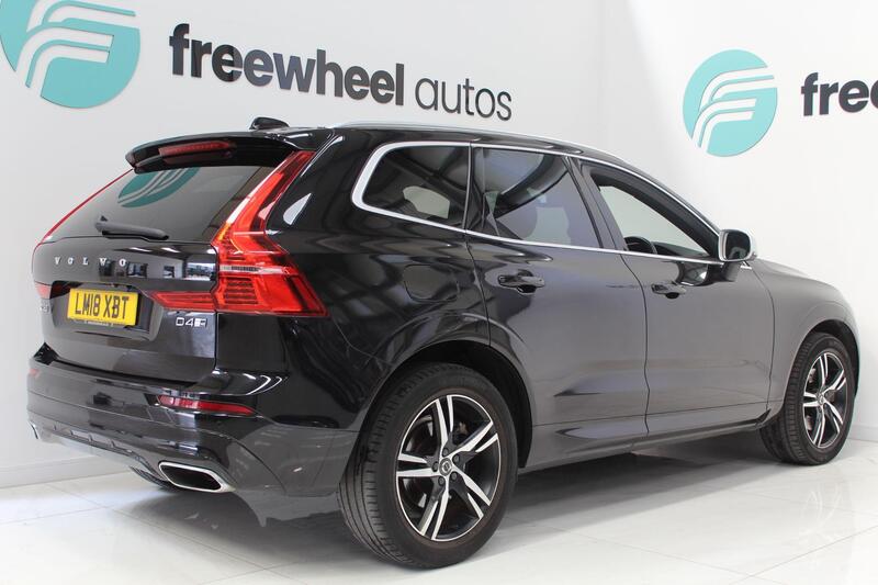 2018 Volvo XC60 in Black — image 27 of 74