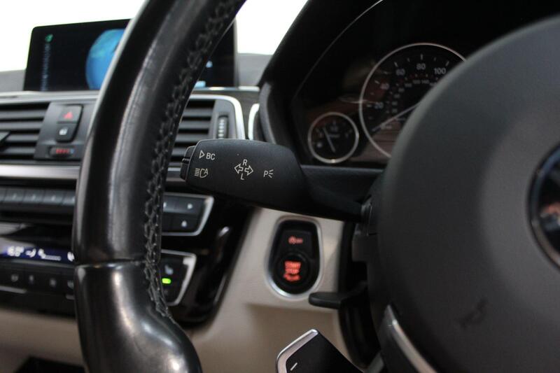 2016 BMW 3 Series in Blue — image 46 of 69