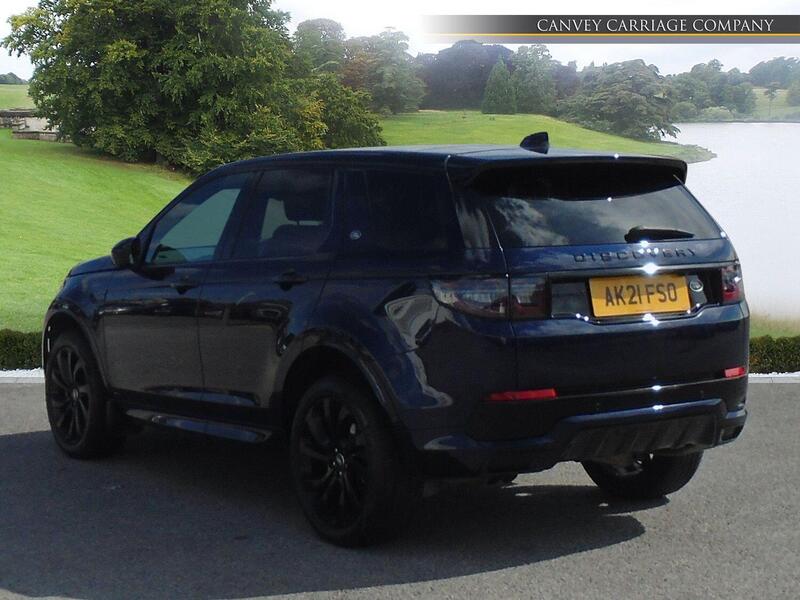 Land Rover Discovery Sport view 4