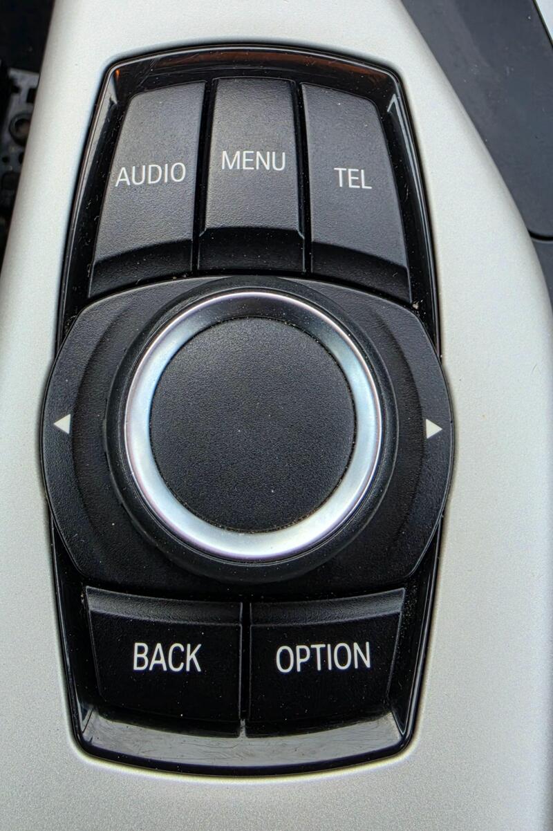 BMW 1 Series 1.6 116i SE Auto Euro 5 (s/s) 5dr thumbnail 50