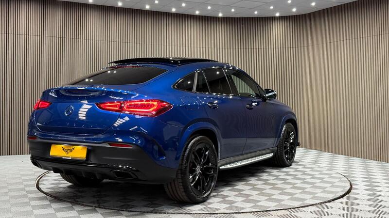 Mercedes-Benz Mercedes-Benz GLE view 5