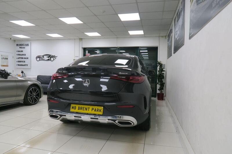 Mercedes-Benz Mercedes-Benz GLC view 6