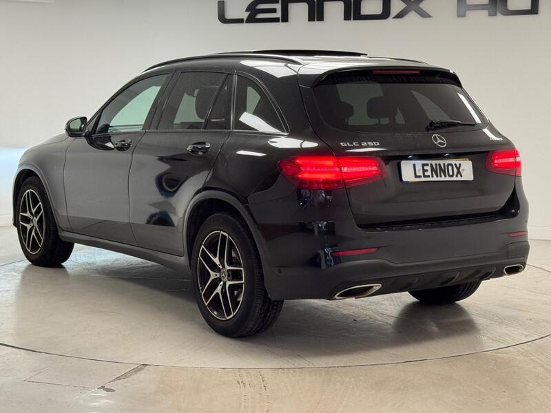 Mercedes-Benz Mercedes-Benz GLC view 4