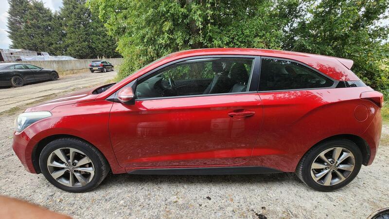 2015 Hyundai i20 — photo 15