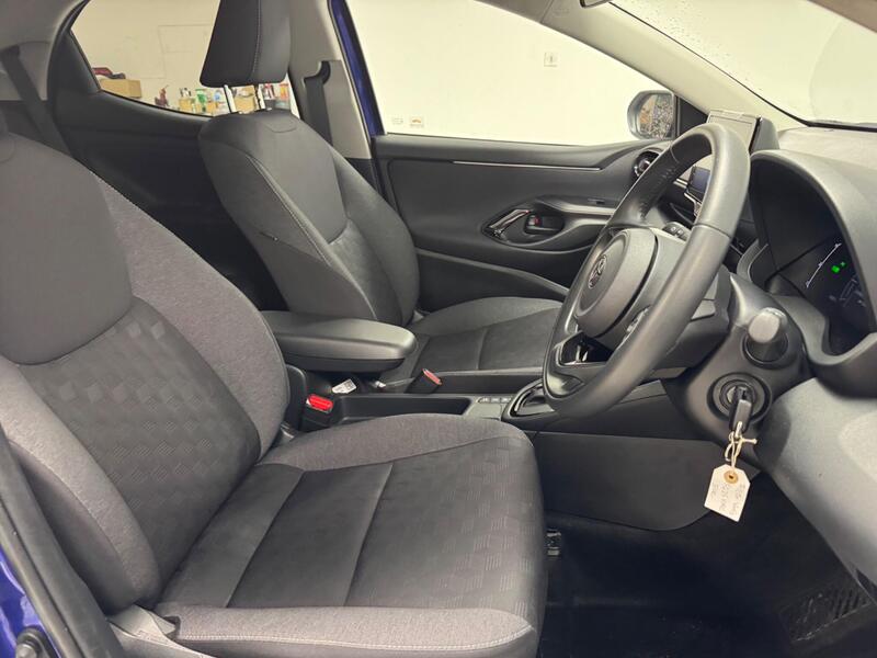 Toyota Yaris view 7