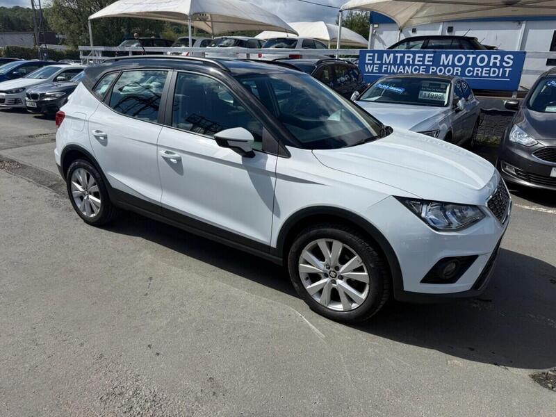 Seat Arona view 7