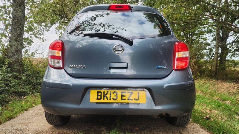 2013 Nissan Micra — photo 12