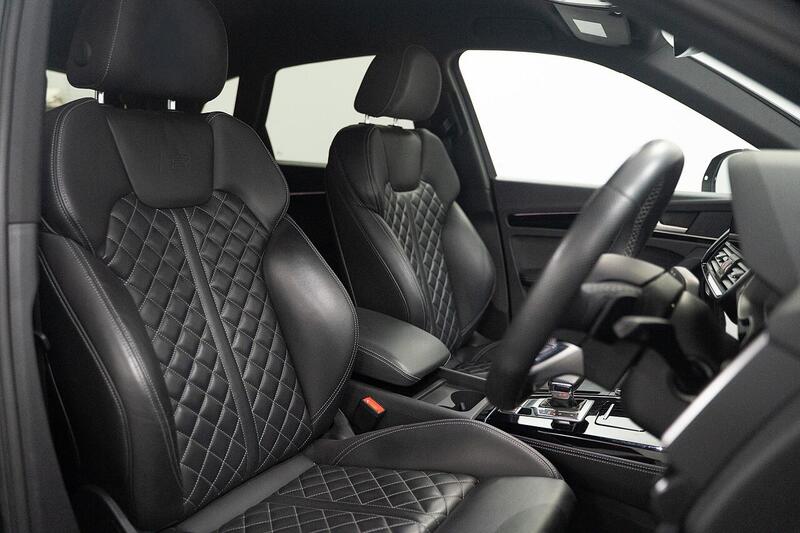 Audi Audi Q5 view 5