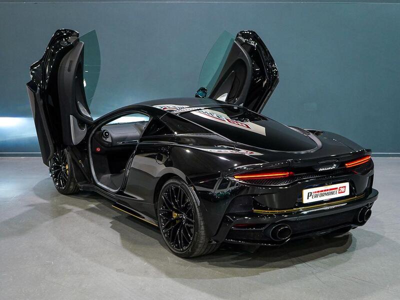 Mclaren GT view 6