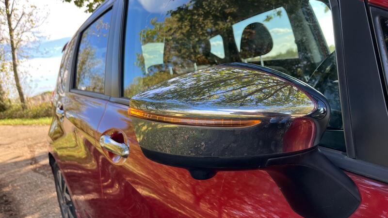 2014 Nissan Note — photo 23