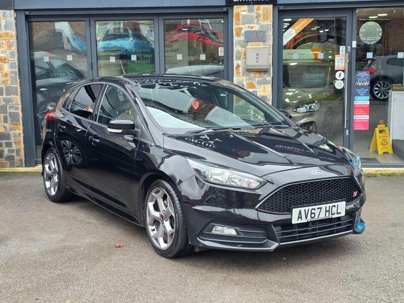Ford Focus view 6