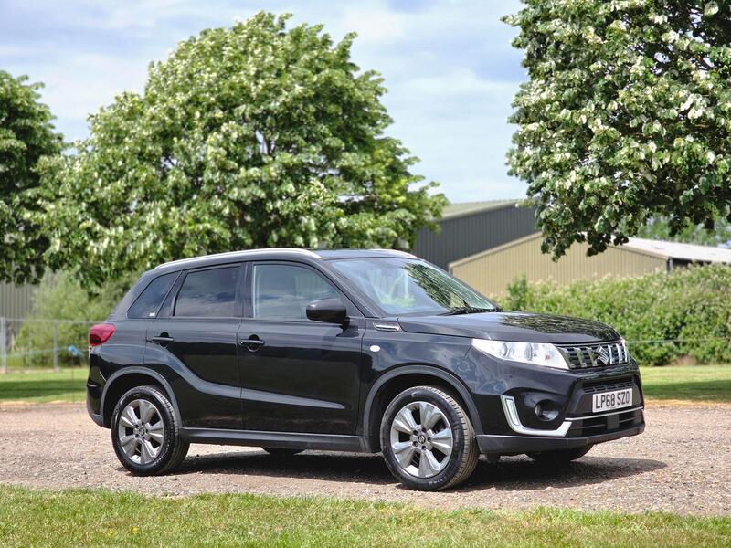 Suzuki Vitara view 2