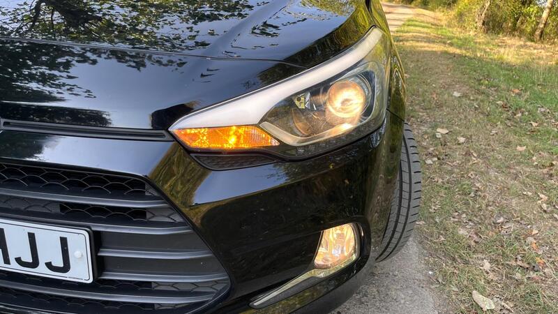 2017 Hyundai i20 — photo 21