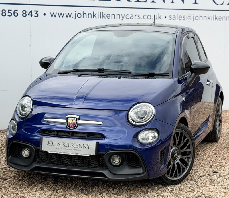 Abarth 595 view 3