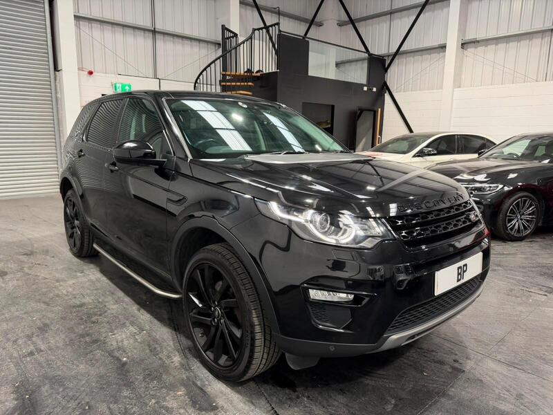 Land Rover Discovery Sport main image