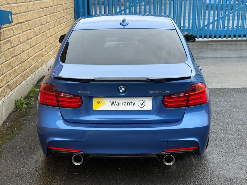 BMW 3 Series view 6