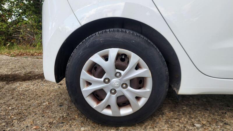 2014 Hyundai i10 — photo 47