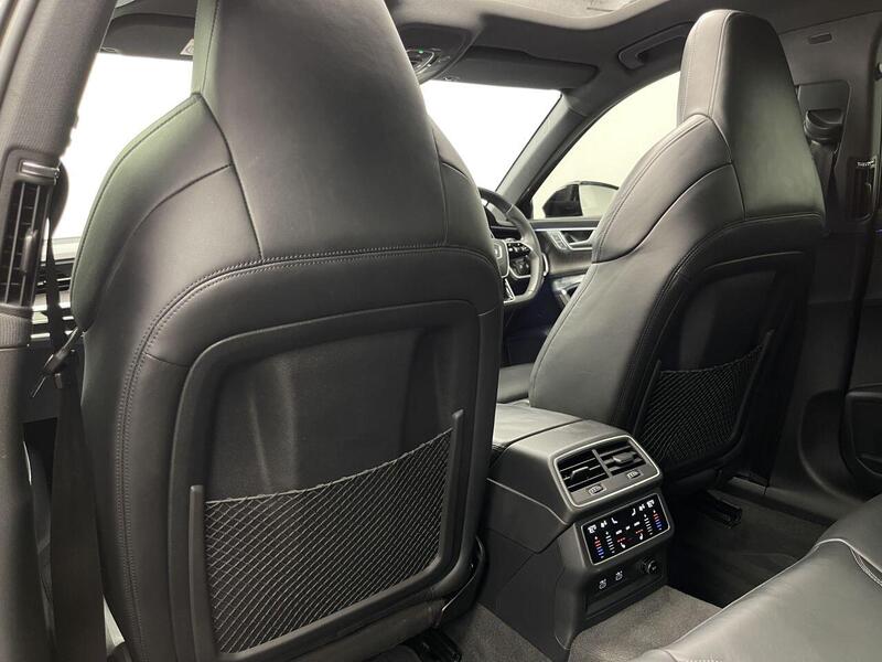 Audi RS6 view 52