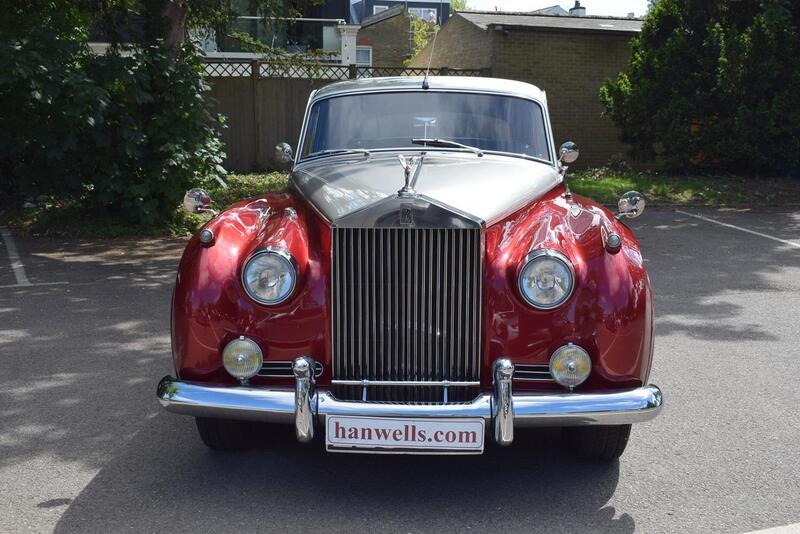 Rolls-Royce Silver Cloud view 2