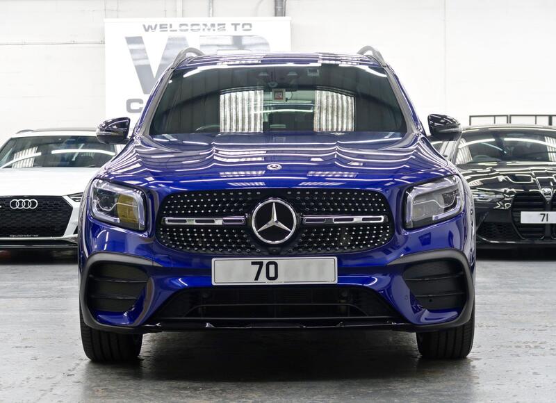 Mercedes-Benz GLB view 2