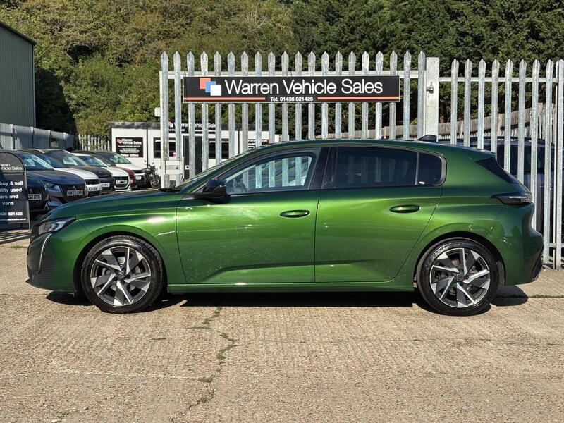 Peugeot 308 view 5