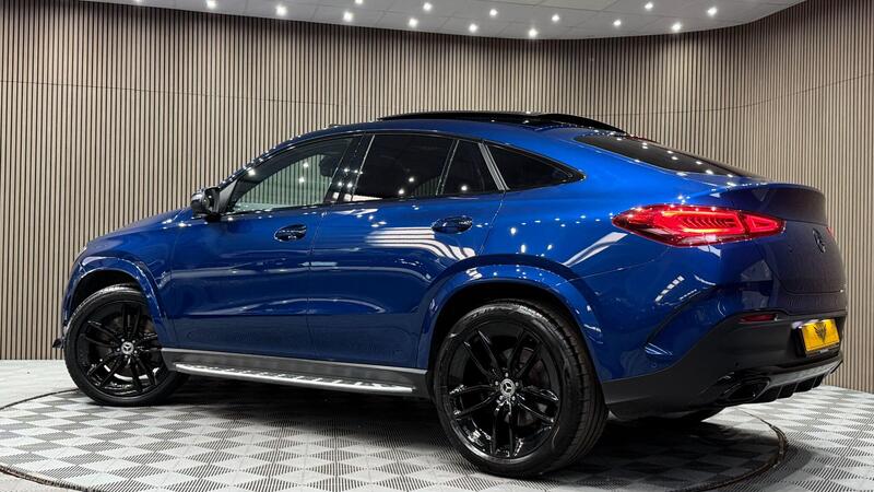 Mercedes-Benz Mercedes-Benz GLE view 2