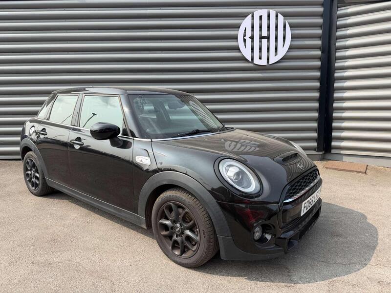 2019 Mini Hatch in Black for sale