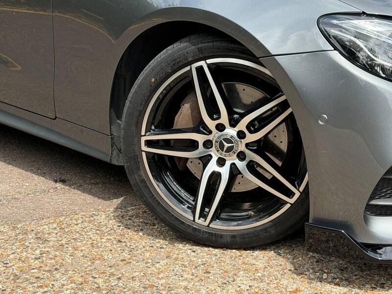 Mercedes-Benz E Class view 7