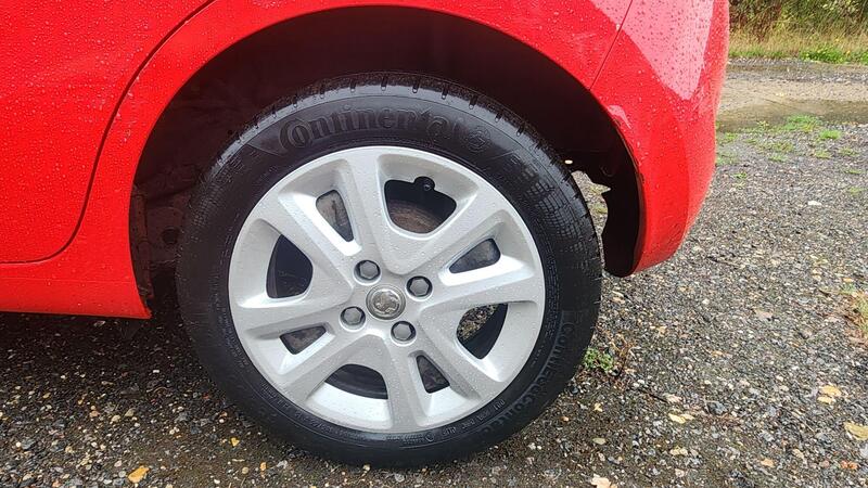 2015 Vauxhall Viva — photo 46