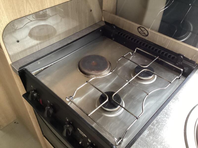 Elddis Autoquest CV40 — image 19