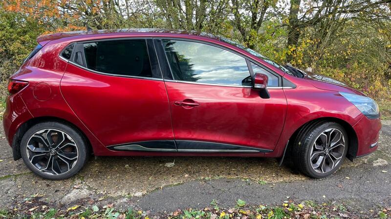 2019 Renault Clio — photo 13
