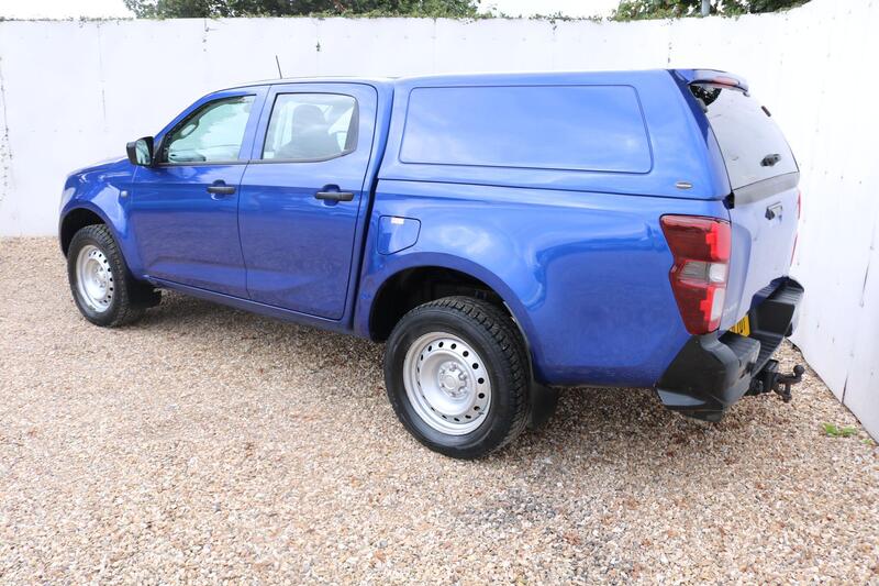Isuzu D-Max view 5