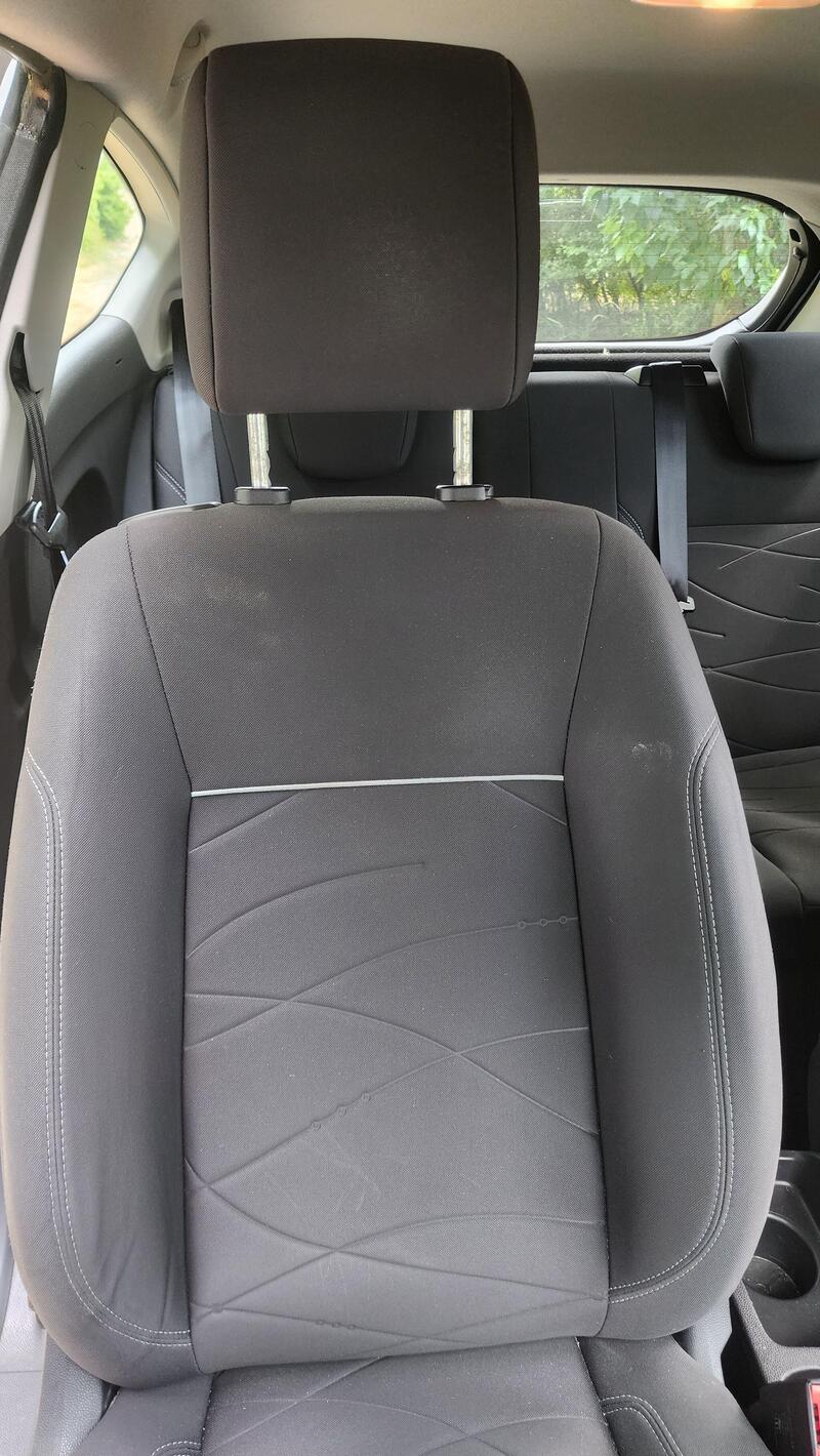 2013 Ford Fiesta — photo 30