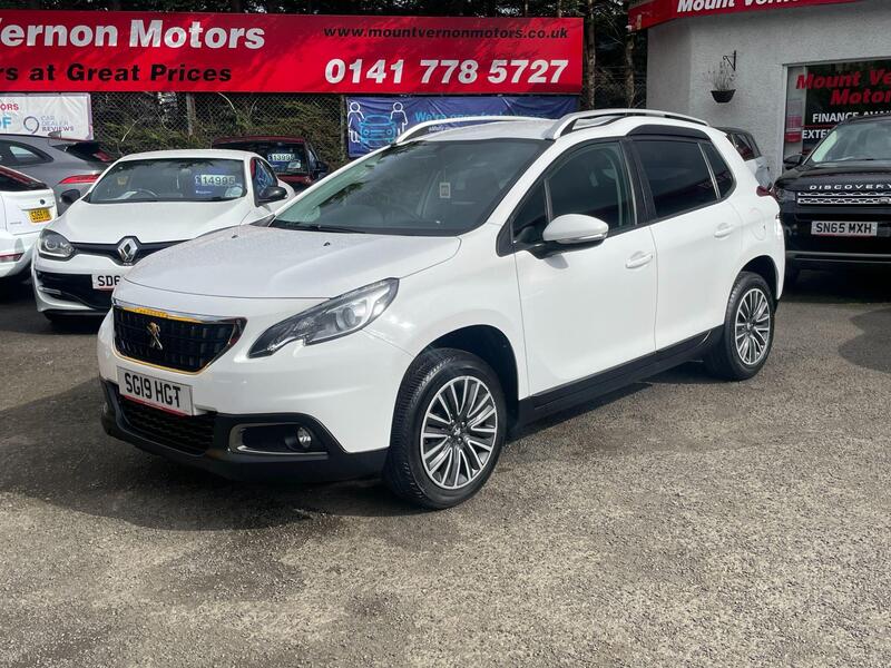 Peugeot 2008 view 2