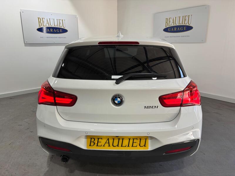 E2f18b47f916489f98819e1758821364