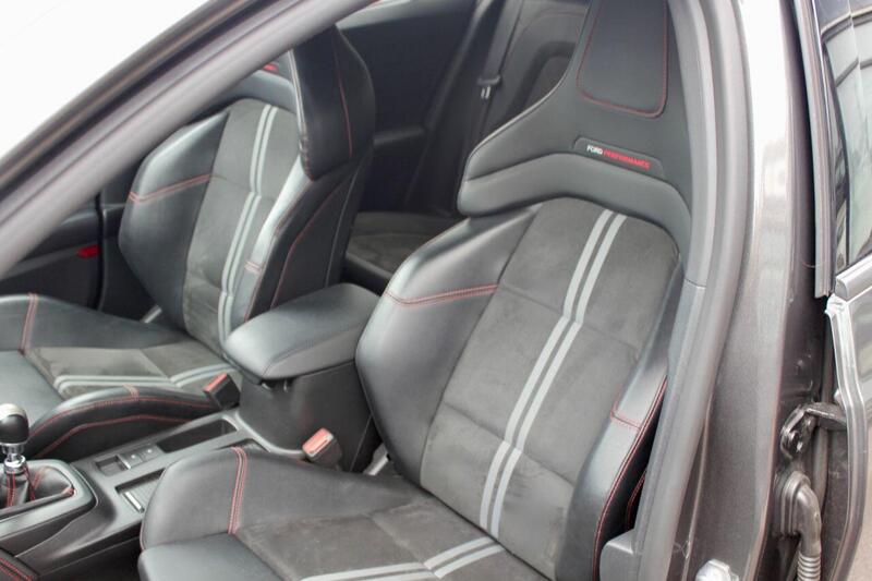Ford Focus view 6