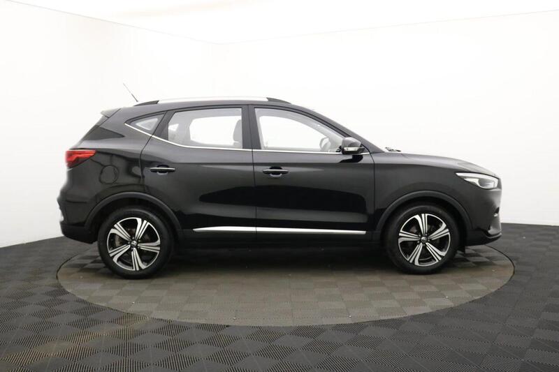 MG MG ZS view 2