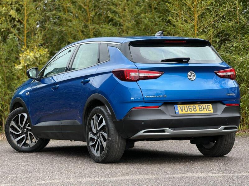 Vauxhall Grandland X view 2