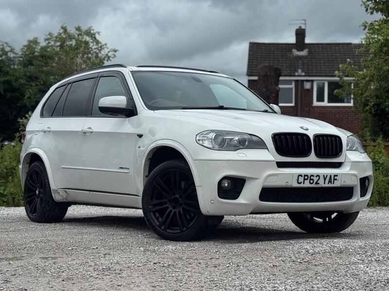 BMW X5 view 2