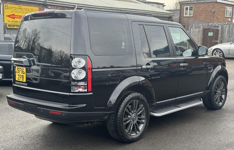 Land Rover Discovery view 5