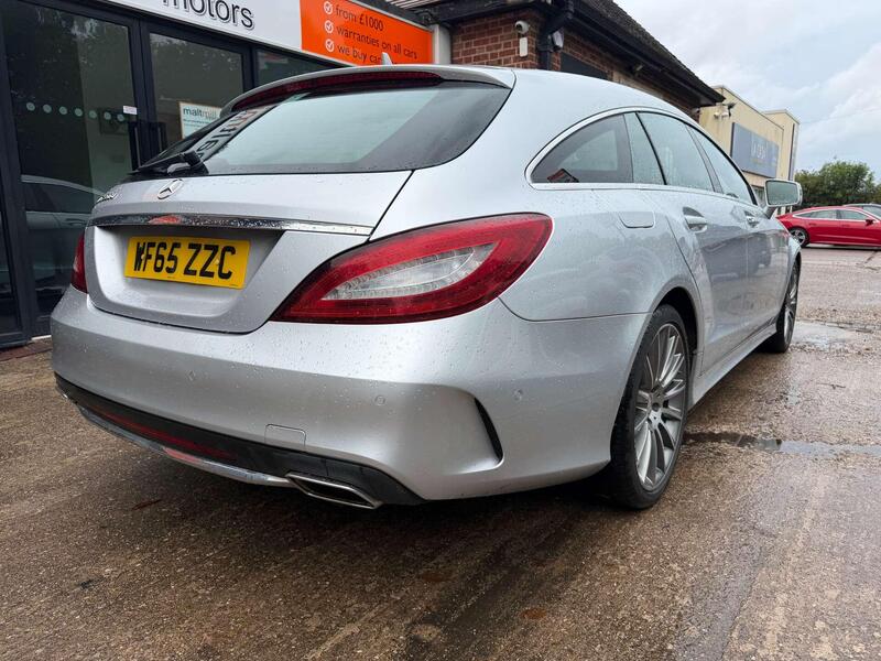 Mercedes-Benz CLS view 2