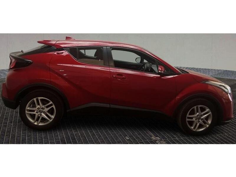 Toyota C-HR view 2