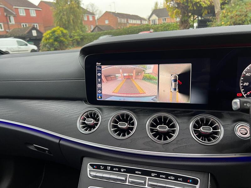 Mercedes-Benz E Class view 58