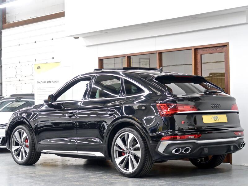 Audi SQ5 view 2